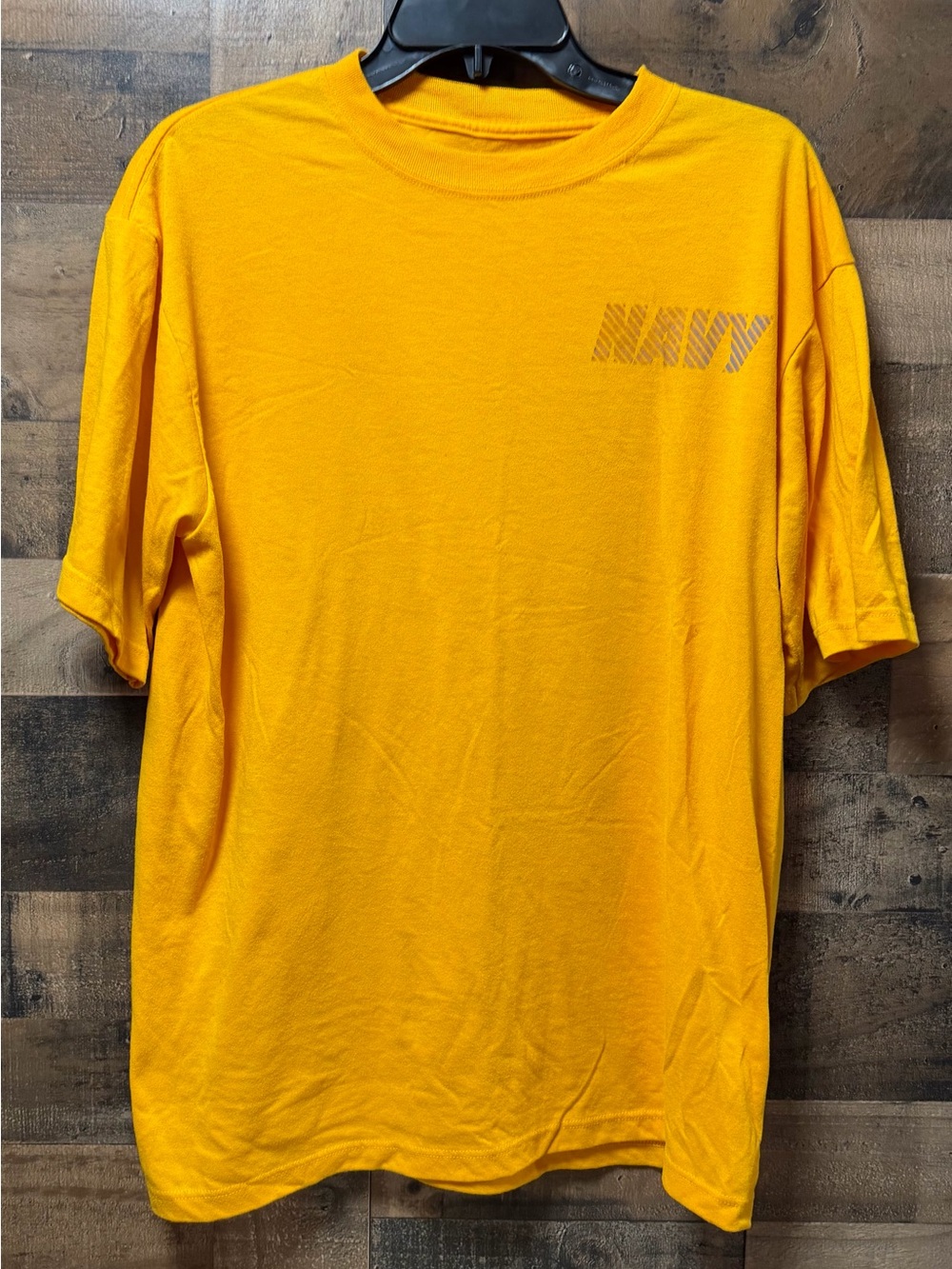 US Navy Originals Mens Medium Gold T-Shirt NAVY Logo Military Athletic Tee
